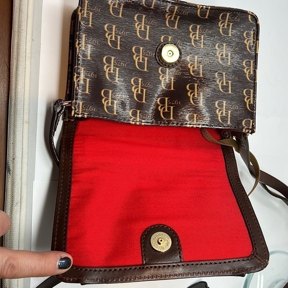 Dooney & Bourke Logo Coated Canvas Crossbody Hand Bag - Picture 9 of 16